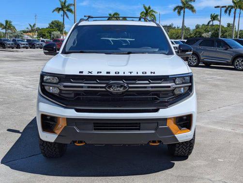 2025 Ford Expedition Tremor