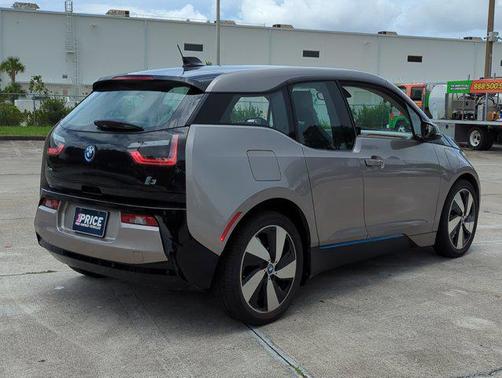2014 BMW i3 Base w/Range Extender