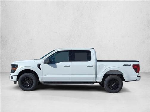 Oxford White 2026 Ford F-150 XLT