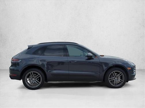 Volcano Grey Metallic 2021 Porsche Macan Macan