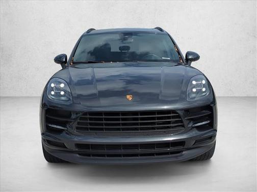 Volcano Grey Metallic 2021 Porsche Macan Macan
