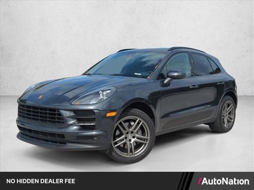 Volcano Grey Metallic 2021 Porsche Macan Macan