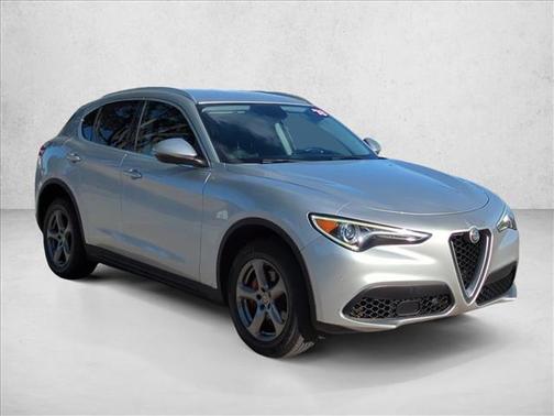 2018 Alfa Romeo Stelvio Base