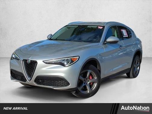 2018 Alfa Romeo Stelvio Base