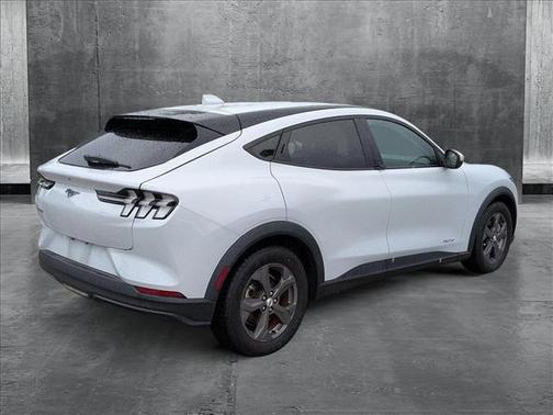 2022 Ford Mustang Mach-E Select