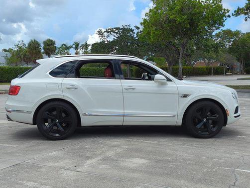 2020 Bentley Bentayga V8