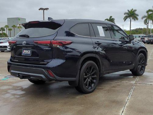 2024 Toyota Highlander Hybrid Limited
