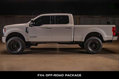White Platinum Metallic Tri-Coat 2019 Ford F-250 Platinum