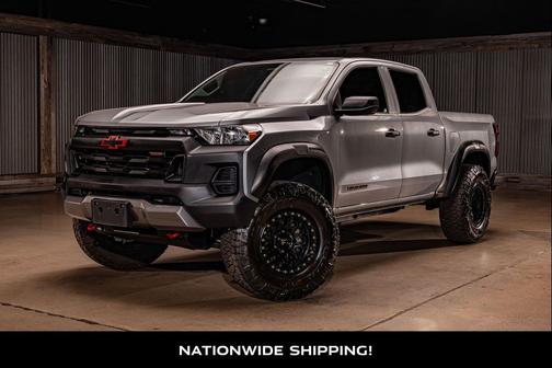 Sterling Gray Metallic 2024 Chevrolet Colorado Trail Boss