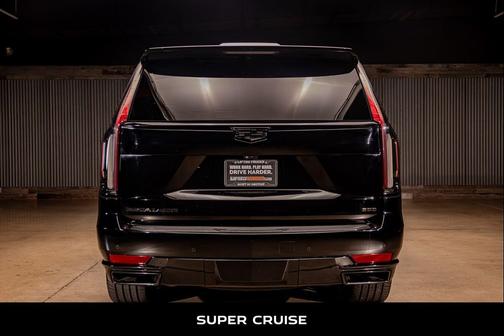 2022 Cadillac Escalade Sport