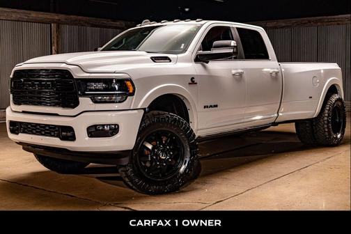 2022 RAM 3500 Limited Crew Cab 4x4 8' Box