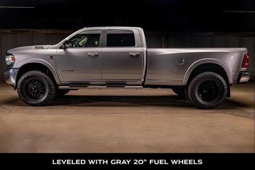 2020 RAM 3500 Laramie Crew Cab 4x4 8' Box