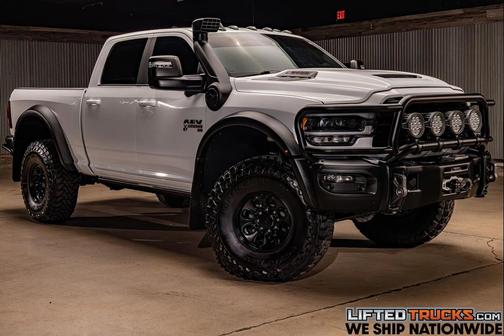 2024 RAM 2500 Laramie Crew Cab 4x4 6'4' Box