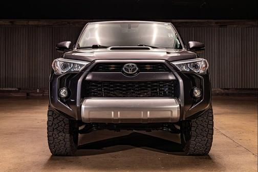 Magnetic Gray Metallic 2019 Toyota 4Runner TRD Off Road Premium