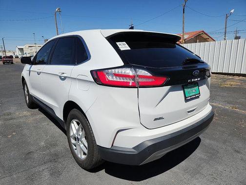 Oxford White 2022 Ford Edge SEL