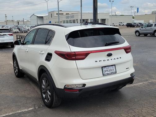 2022 Kia Sportage S