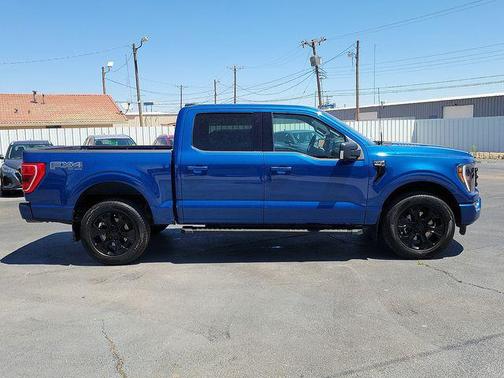 Atlas Blue Metallic 2022 Ford F-150 XLT