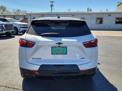 Iridescent Pearl Tricoat 2022 Chevrolet Blazer RS