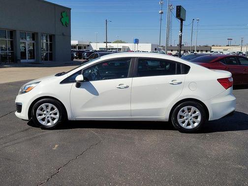 Clear White 2017 Kia Rio LX