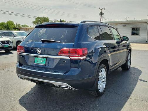 Blue 2019 Volkswagen Atlas 3.6L SE w/Technology