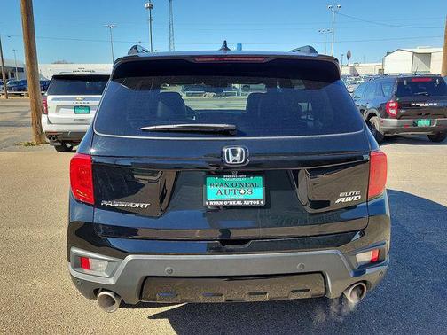 2023 Honda Passport AWD Elite