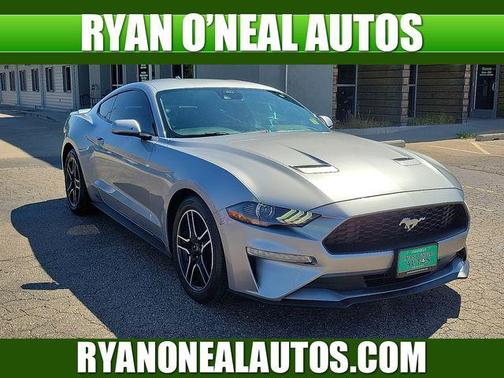 2022 Ford Mustang EcoBoost Premium