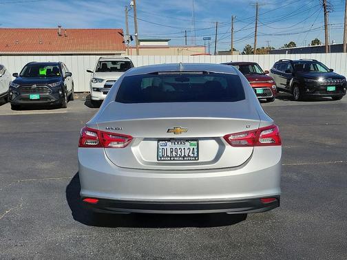 2020 Chevrolet Malibu FWD LT