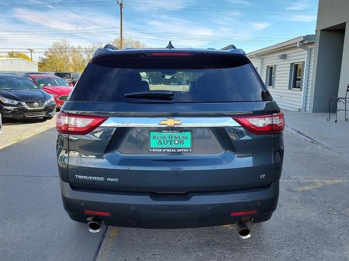 2021 Chevrolet Traverse LT Leather