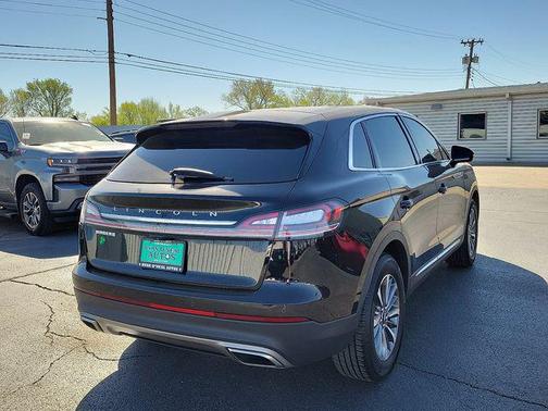 Infinite Black Metallic Clearcoat 2023 Lincoln Nautilus Reserve