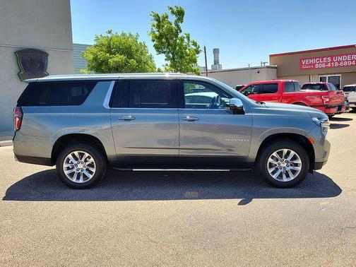 Silver Sage Metallic 2023 Chevrolet Suburban Premier