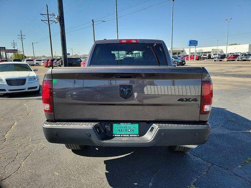 2024 RAM 1500 Classic Warlock Crew Cab 4x4 5'7' Box