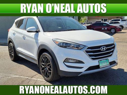 Dazzling White 2018 Hyundai TUCSON Value
