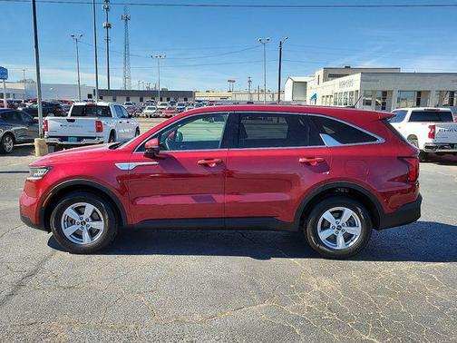 2023 Kia Sorento LX