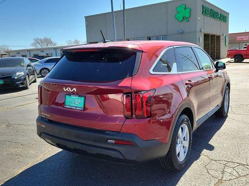 2023 Kia Sorento LX