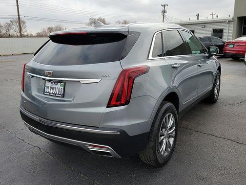 2023 Cadillac XT5 Premium Luxury