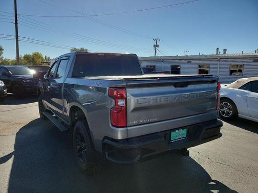2022 Chevrolet Silverado 1500 Custom Trail Boss