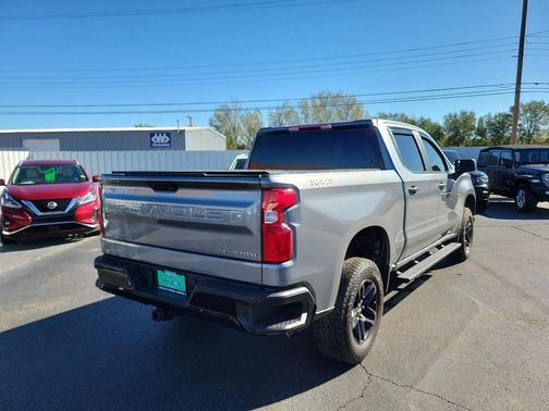 2022 Chevrolet Silverado 1500 Custom Trail Boss