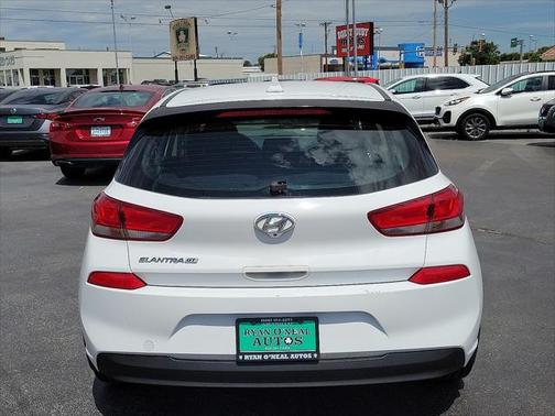 2020 Hyundai Elantra GT Base