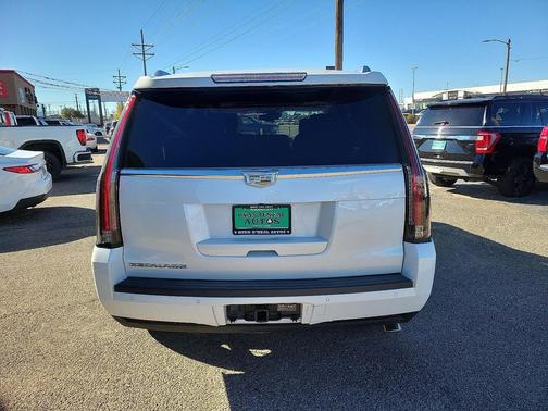 2016 Cadillac Escalade Platinum