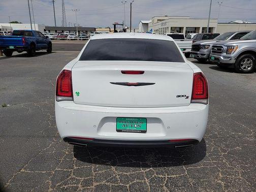 Bright White Clearcoat 2023 Chrysler 300 S