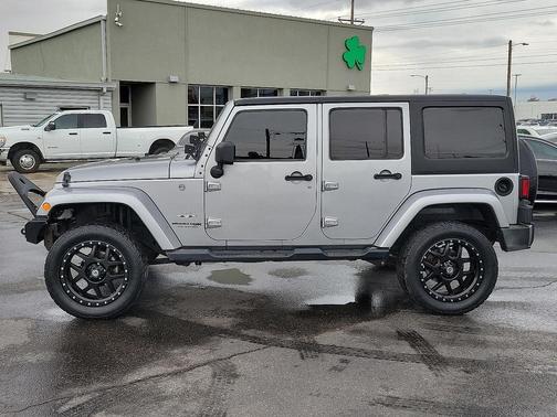 2018 Jeep Wrangler JK Unlimited Sahara