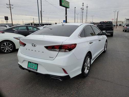 2018 Hyundai SONATA Sport