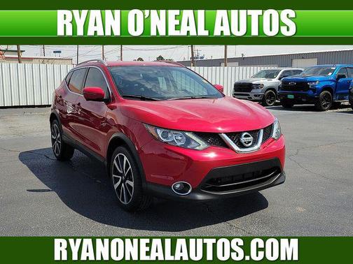 Palatial Ruby 2017 Nissan Rogue Sport SL