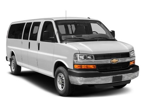 Summit White 2018 Chevrolet Express 3500 LT