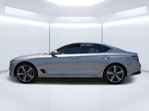 2024 Genesis G70 2.5T RWD
