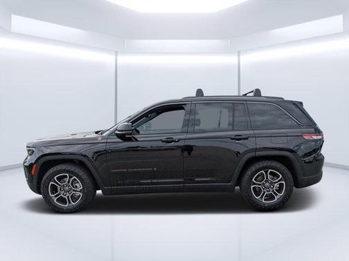 2022 Jeep Grand Cherokee Trailhawk