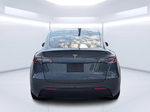 2021 Tesla Model Y Performance Dual Motor All-Wheel Drive