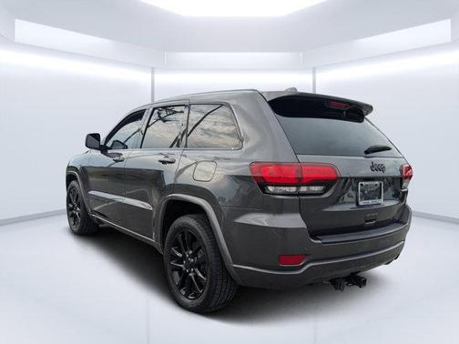 2017 Jeep Grand Cherokee Altitude