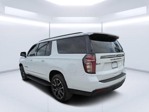 2022 Chevrolet Suburban RST