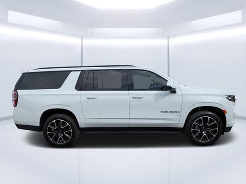 2022 Chevrolet Suburban RST